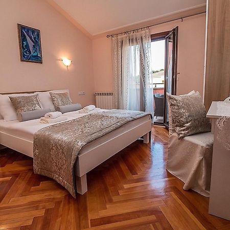 Villa Rose روفينج المظهر الخارجي الصورة