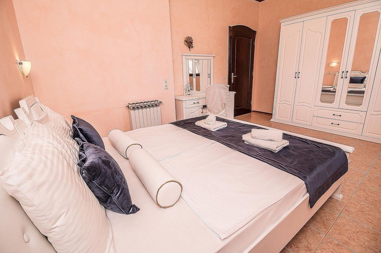 Villa Rose روفينج المظهر الخارجي الصورة